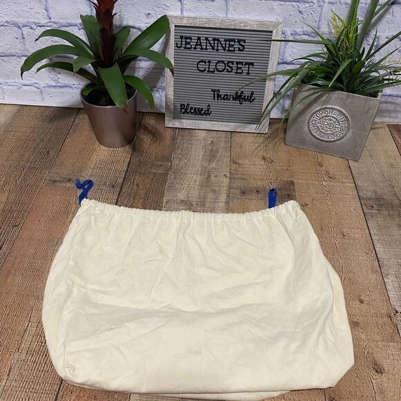 Louis Vuitton Large String Dust Bag - Picture 2 of 15